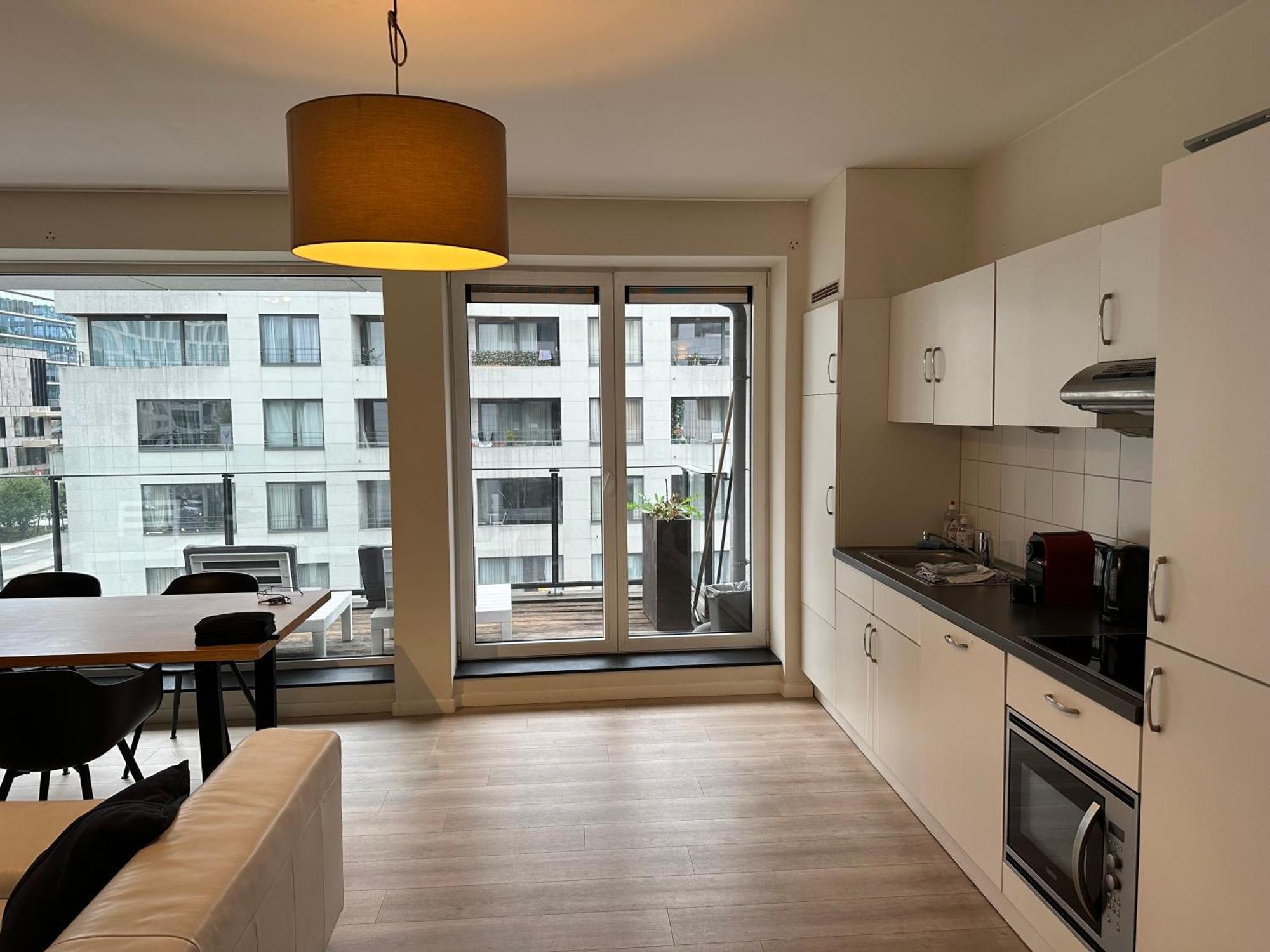 3 Bedroom Apartment In City Center With Balcony View ブリュッセル エクステリア 写真